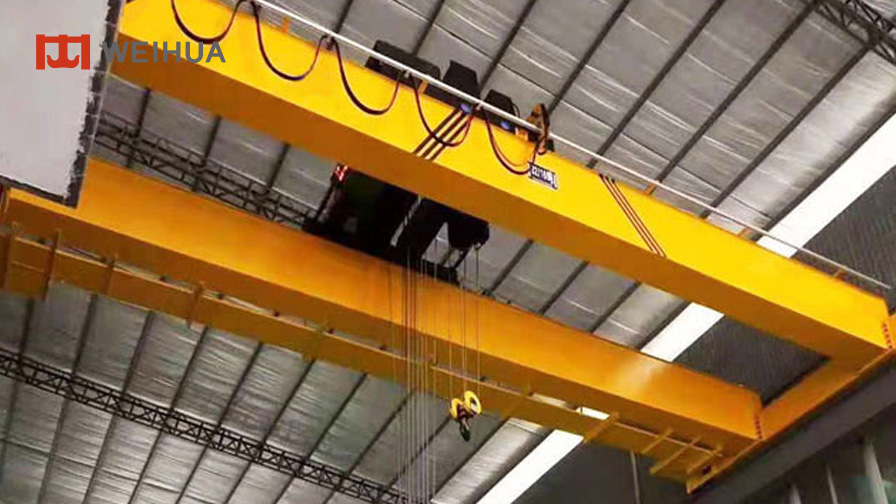 Euro-type double girder overhead crane with electric hoist (5).jpg