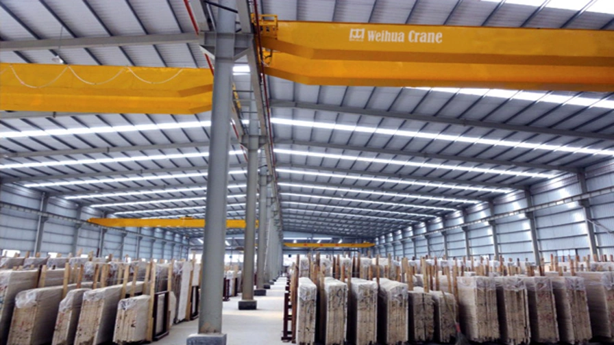 stone-processing-crane(1).webp