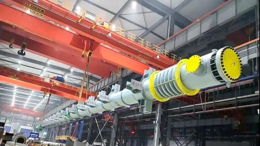 Reactor-handling-crane.webp