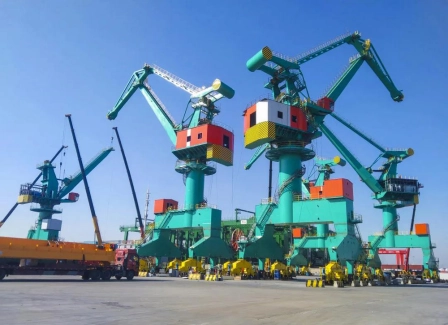 Weihua Provide Port Crane Solutions for Inland River Port